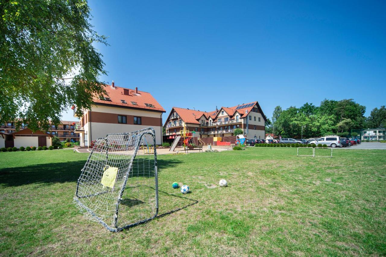 Dom Wypoczynkowy Rejs Łeba Buitenkant foto